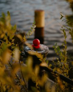 red button